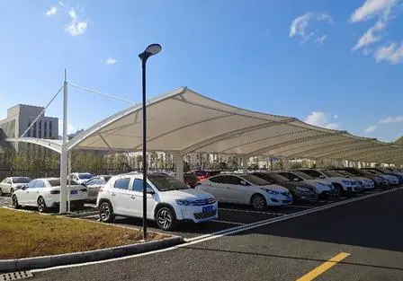 贵州册亨基建采购必看：停车棚选对材质，能省十年维修费